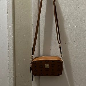 Fashion mini sling bag